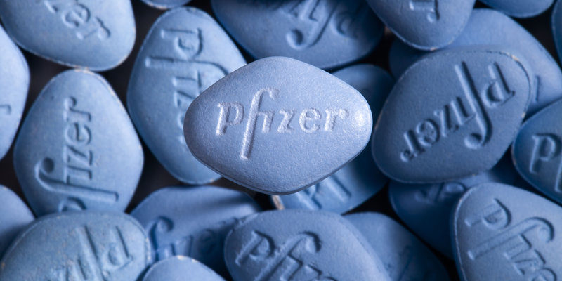 Pfizer: Ian Read to step down as CEO