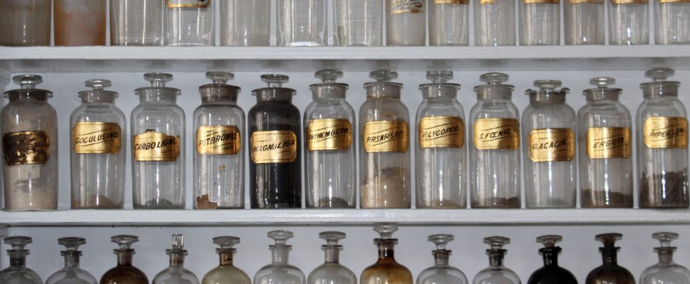 Spanish Government Moves to Ban Pseudo-therapies