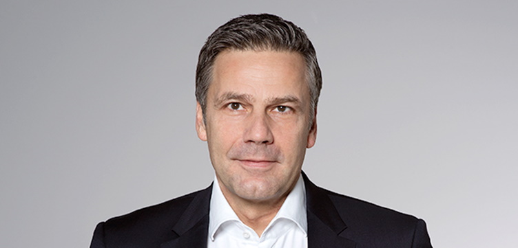 Jon Helsdingen – General Manager, AbbVie Switzerland