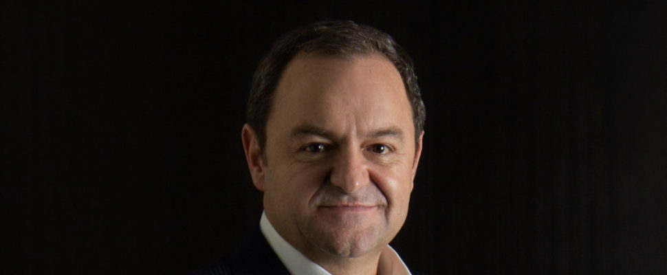 Hugo F. Villegas – SVP & President, Canada & Latin America, Medtronic